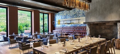 SIPPING THROUGH THE DOURO VALLEY